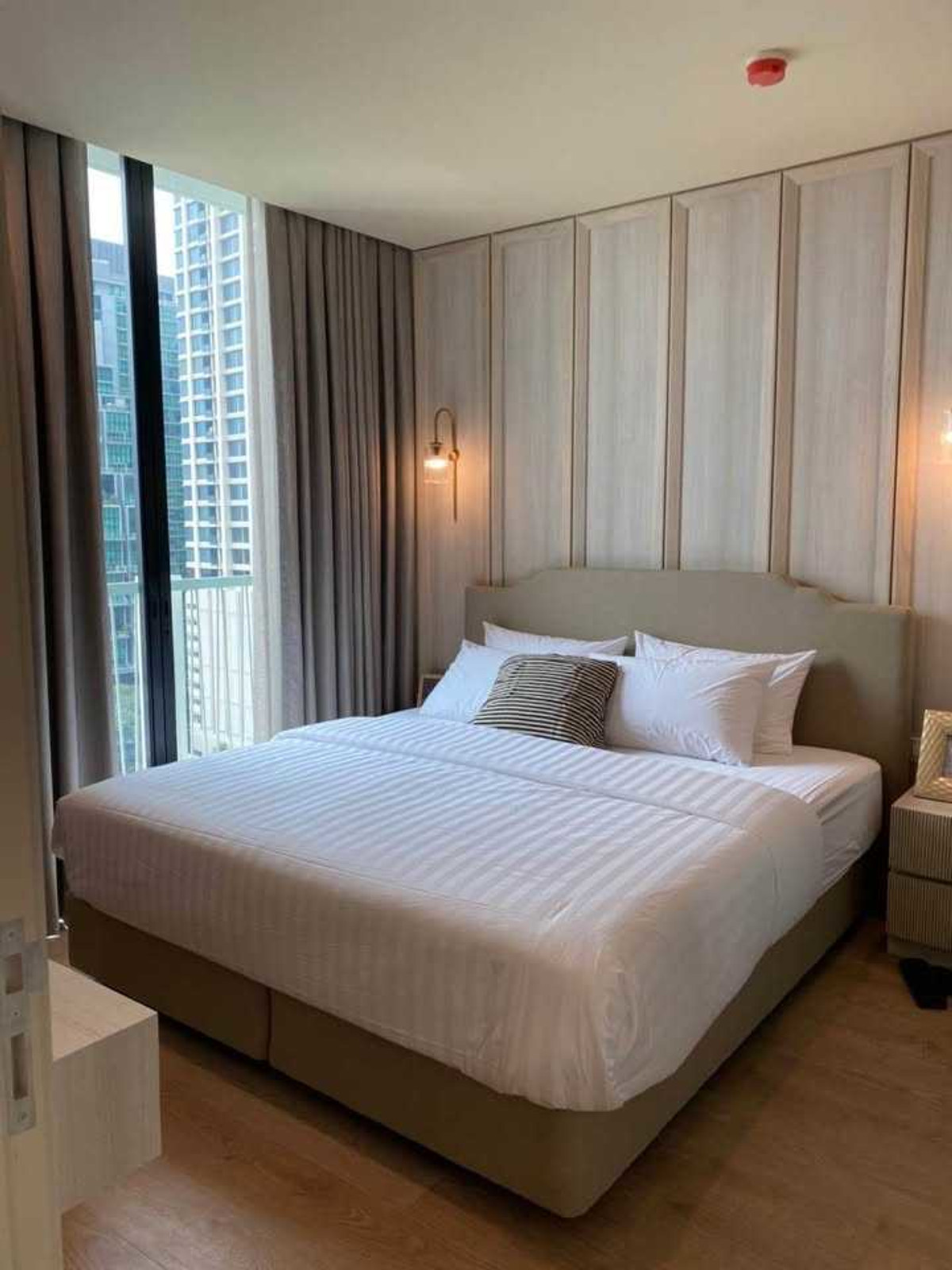 For SaleCondoSukhumvit, Asoke, Thonglor : City Lifestyle Condo for Sale | Asoke | Prime Location Great Value | Near BTS Asoke | 19,800,000 THB | Asoke Condo, city lifestyle, good location, good price, near BTS Asoke – LTH14793