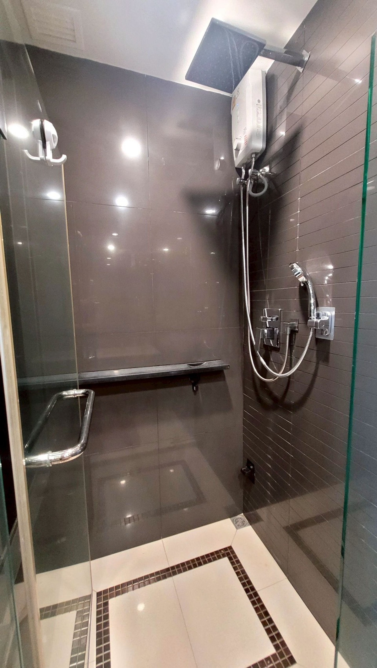 For RentCondoSapankwai,Jatujak : 💥 FOR RENT : Rhythm Phahol-Ari Condo 💥