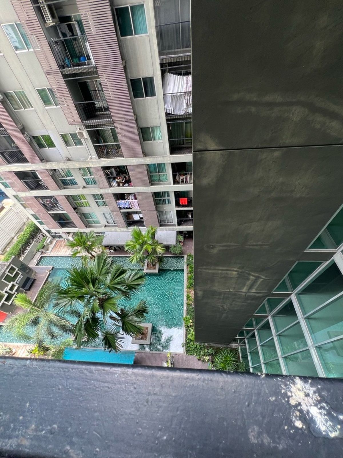 ให้เช่าคอนโดพระราม 9 เพชรบุรีตัดใหม่ RCA : ให้เช่า A Space Asoke-Ratchada อโศกรัชดา  
📍 ใกล้ MRT พระราม 9 700 เมตร