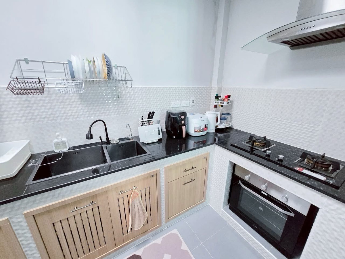 For RentHousePhutthamonthon, Salaya : 🏡 Frame house for rent, Baan Fah Grand Townie, Phetkasem Sai 5, ready to move in. LineOA : @ladysai