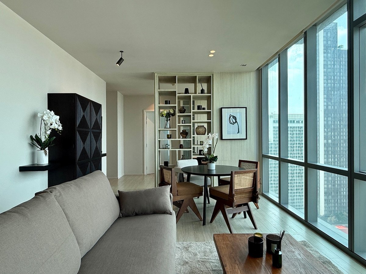 For RentCondoSukhumvit, Asoke, Thonglor : Modern 2-bedroom condo in Asoke Sukhumvit Bangkok near BTS and MRT