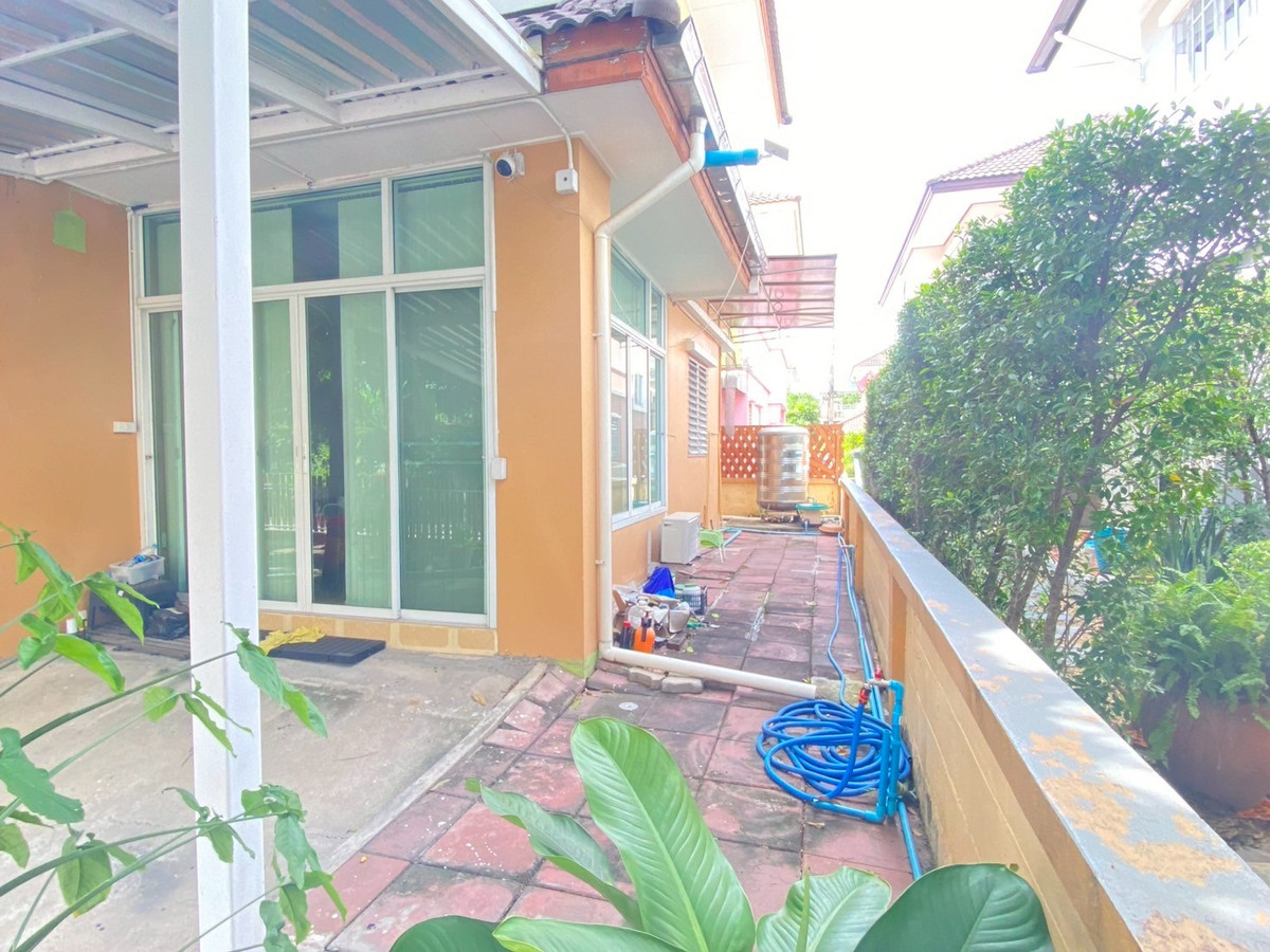 ขายบ้านสมุทรปราการ สำโรง : ขายบ้านเดี่ยว 2 ชั้น พร้อมอยู่ หมู่บ้านวรารมย์ เลควิลล์ บางพลี-สมุทรปราการ บ้านแต่งสวย ต่อเติมครบ | ทำเลดี | 