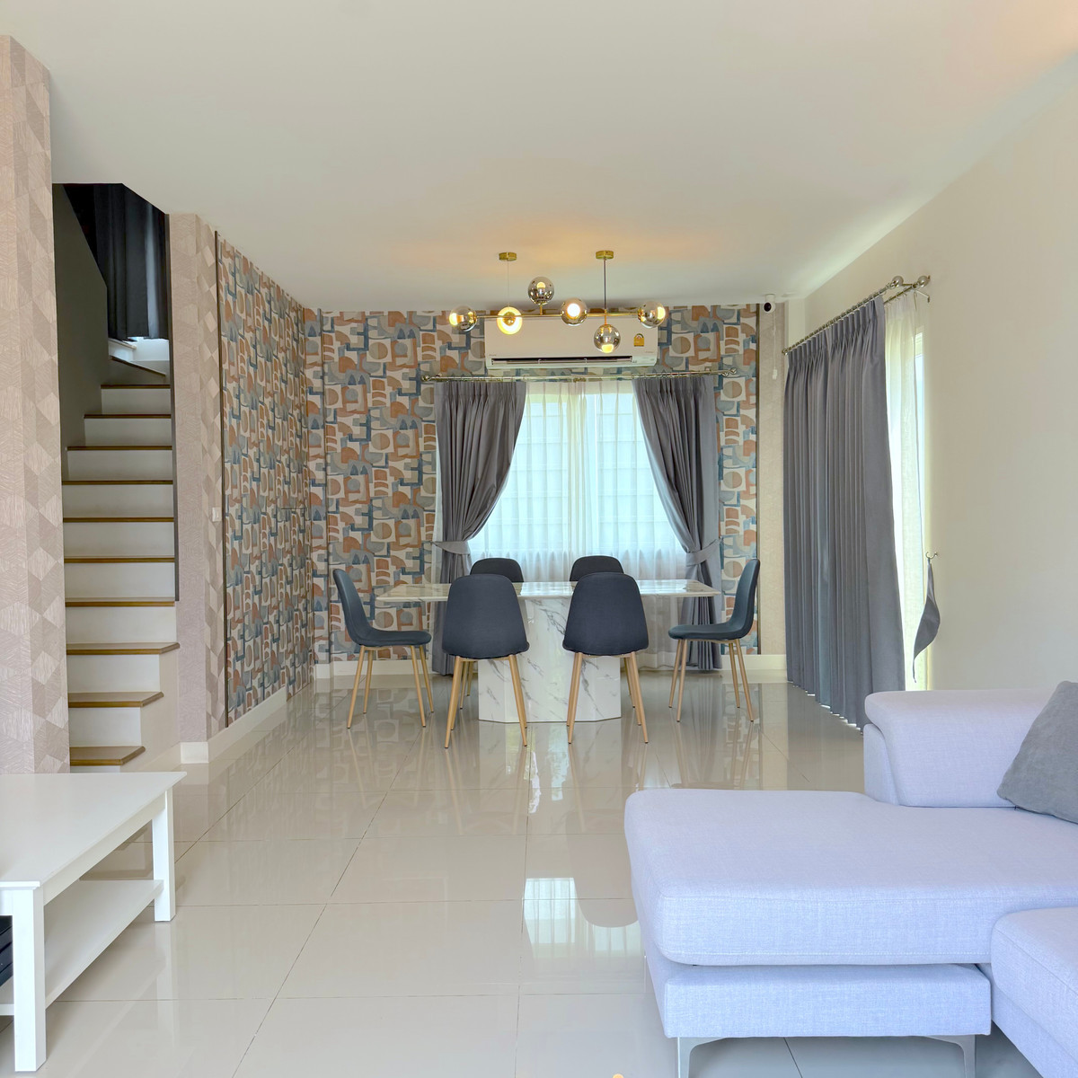 ให้เช่าสมุทรปราการ สำโรง : 🏡Grande Pleno Mega Bangna แกรนด์ พลีโน่ เมกา บางนา ติดทางด่วนวงแหวนกาญจนา ถนนบางนา-ตราด  ห้างสรรพสินค้า เมกา โรงเรียนนานาชาติคอนคอร์เดียน  โรงเรียนราชวินิตบางแก้ว สนามบินสุวรรณภูมิ