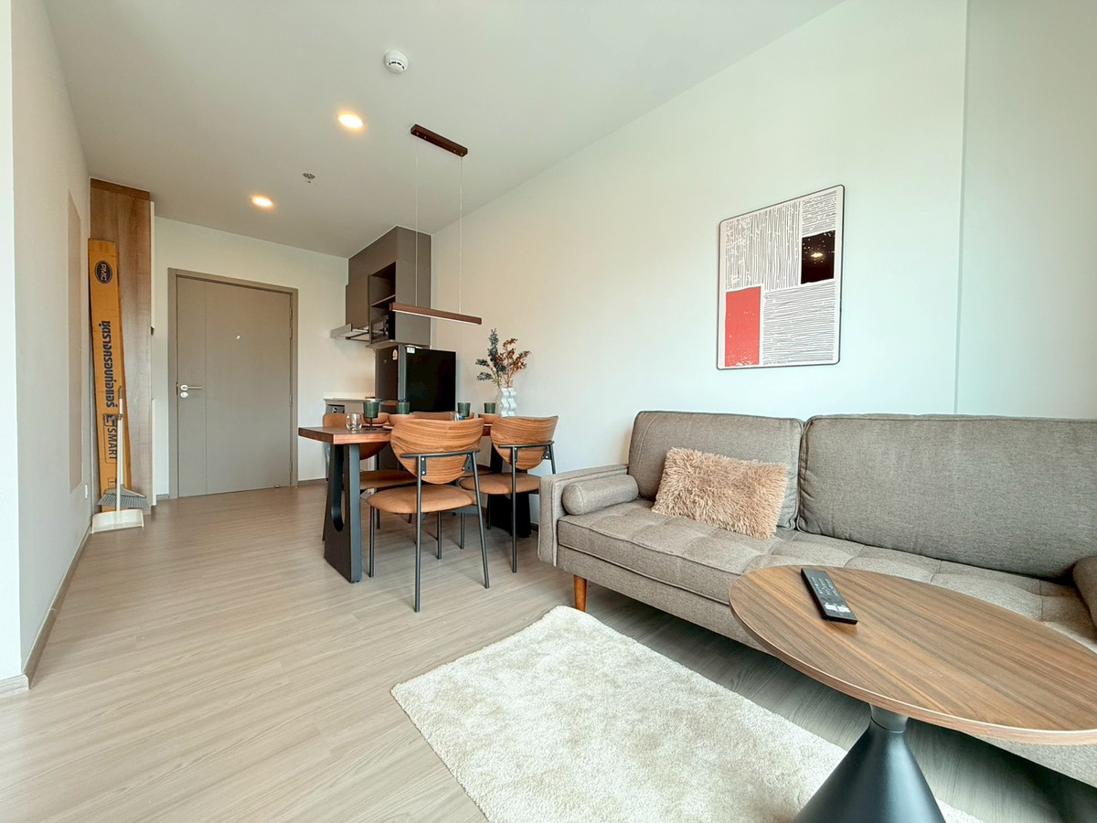 For RentCondoKhlongtoei, Kluaynamthai : 🎉🌇 Condo for Rent – High-Rise Living near BTS Ekkamai | Aspire Rama 4