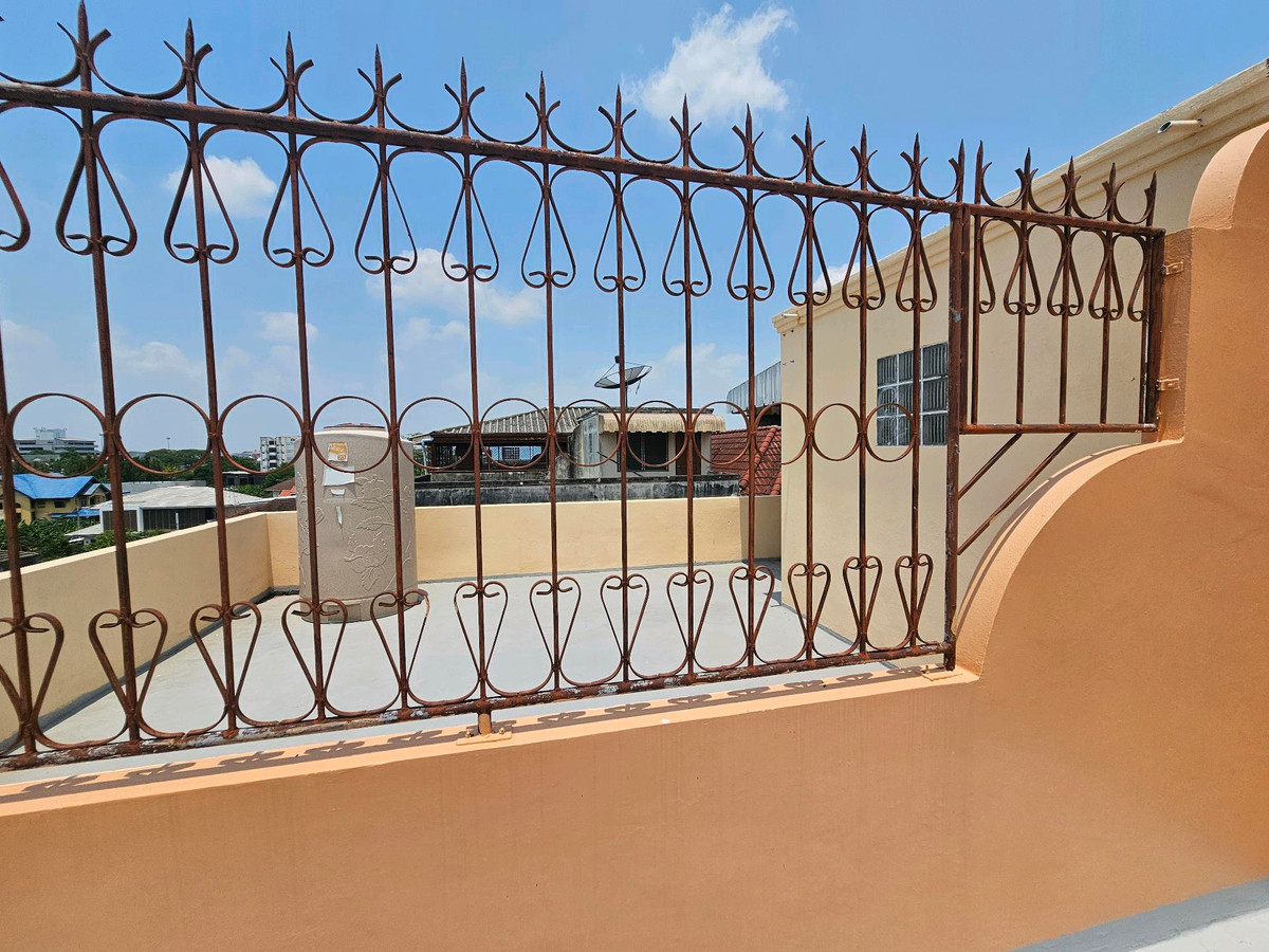 ให้เช่าอาคารพาณิชย์โชคชัย4 ลาดพร้าว71 : 📍ลาดพร้าว87แหล่งชุมชน เหมาะเปิดกิจการ+พักอาศัย ข้างตึกขึ้นป้ายโปรโมทคนเห็นเพียบ