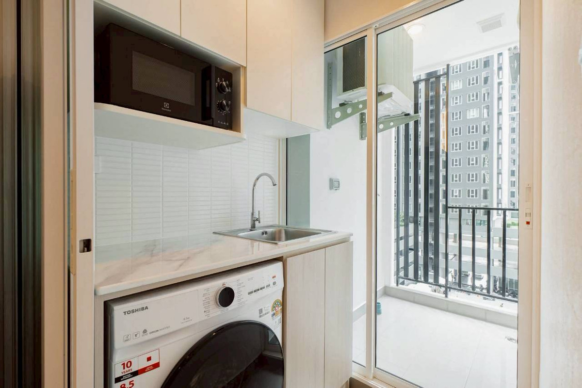 ให้เช่าคอนโดบางนา แบริ่ง ลาซาล : ✅ REGBN126 ✅ Line : @p2nproperty