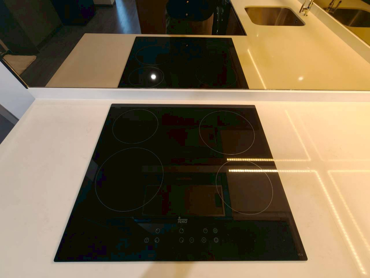 ให้เช่าคอนโดคลองเตย กล้วยน้ำไท : Line @assetcorner Welcome Co มีห้องว่างใหม่ทุกเดือน 1 Bed/ 1 Bed Plus/ 2 Bed