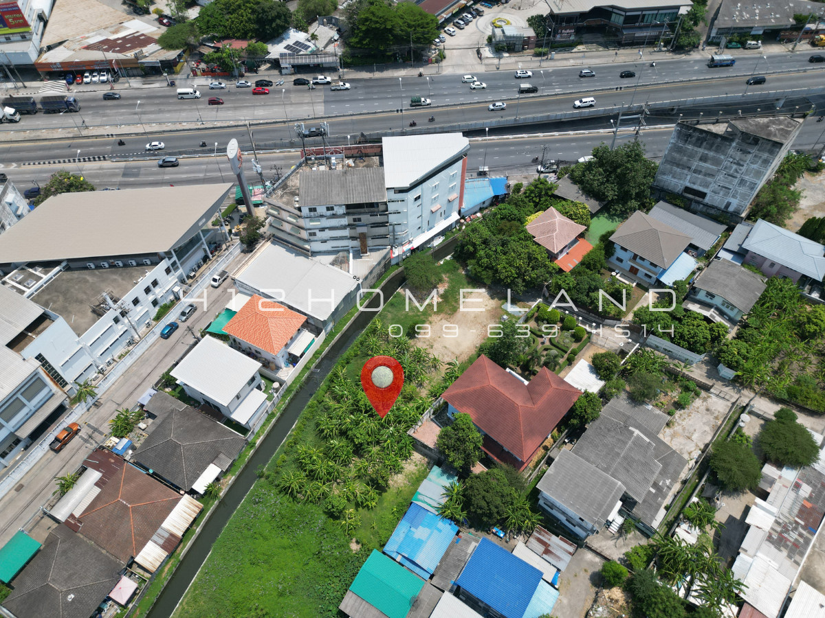 For SaleLandSamut Prakan,Samrong : Land for sale, 297 sq m., near Paknam Electricity Authority intersection. Suitable for building a house, office, home office, Mueang Samut Prakan District.