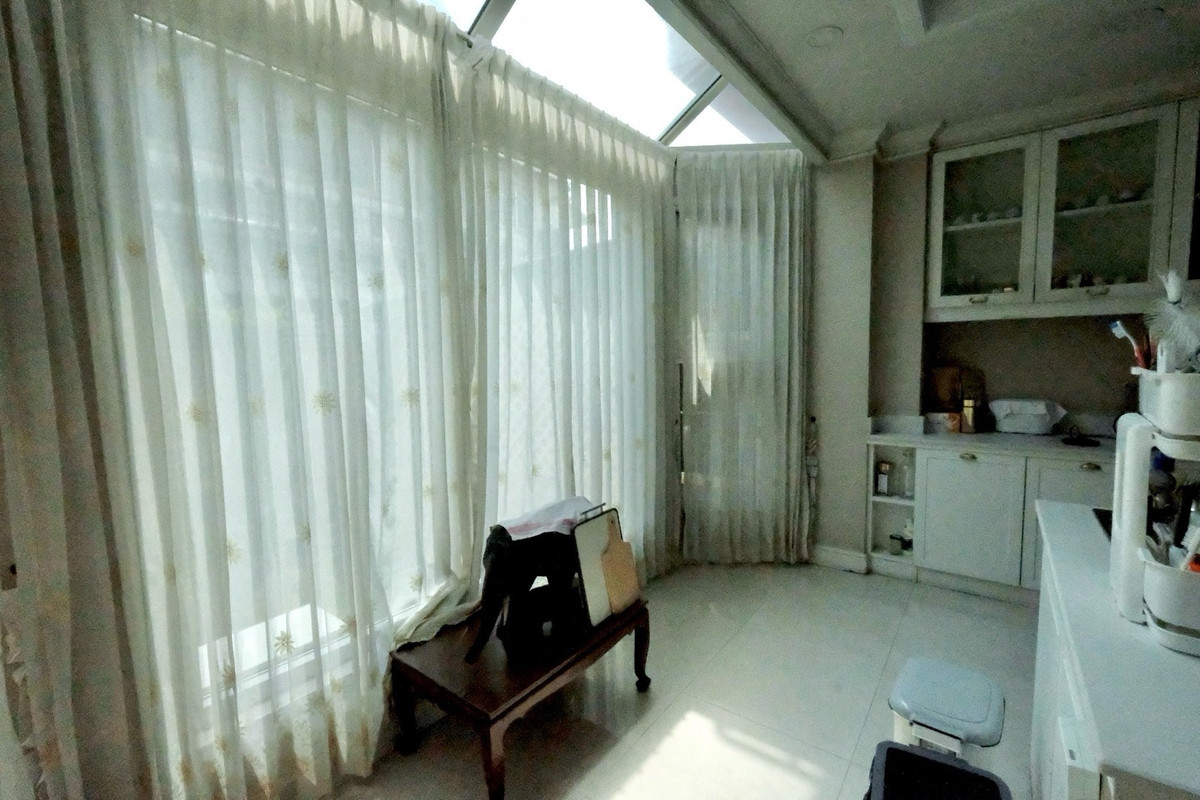 ขายบ้านปิ่นเกล้า จรัญสนิทวงศ์ : ✨คฤหาสน์ส่วนตัว บนพื้นที่1ไร่1งาน2ตร.ว. กรุงเทพ ตลิ่งชัน หมู่บ้าน กฤษดานคร14 (Luxury House Krissadanakorn14)