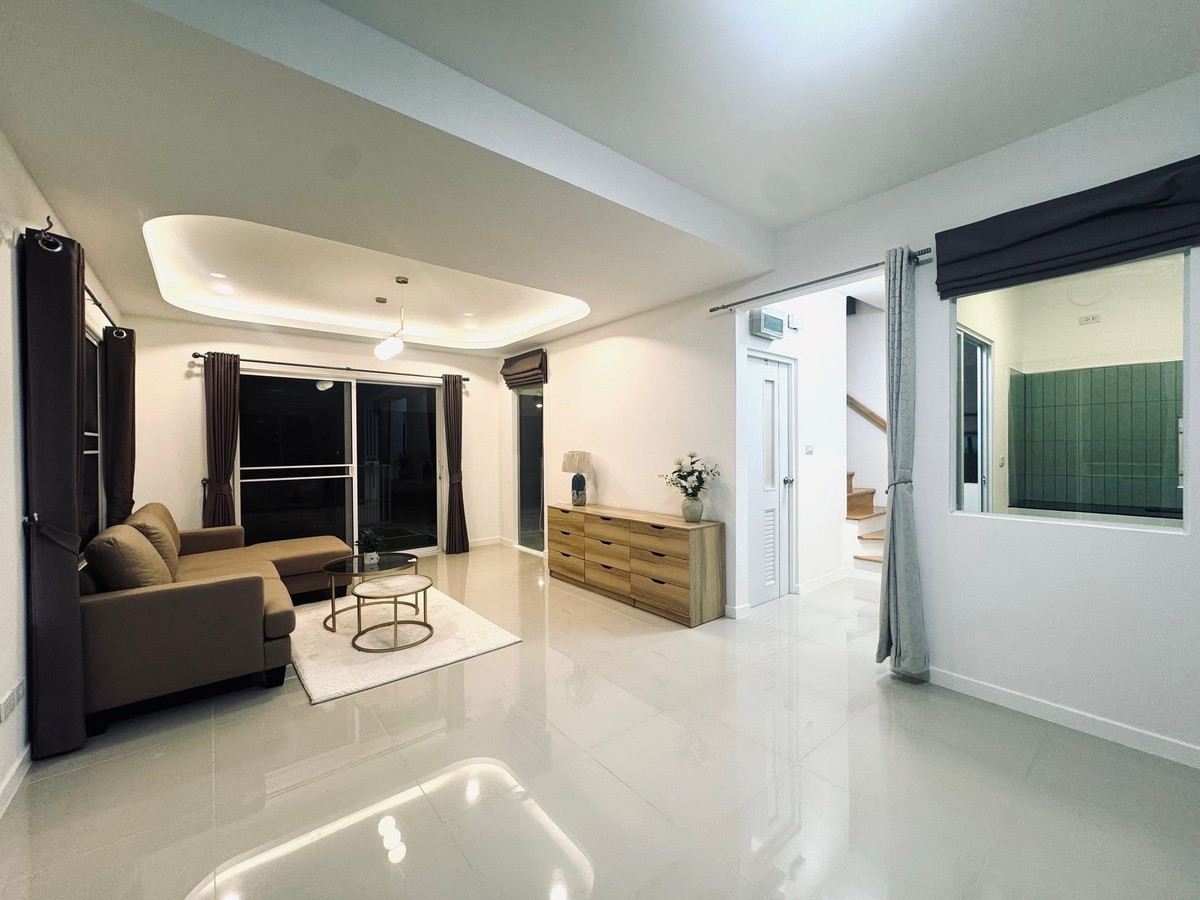 ขายบ้านนนทบุรี บางใหญ่ บางบัวทอง : ขายบ้านเดี่ยว พฤกษ์ลดาบางใหญ่ L&H 50 ตร.ว. แต่งใหม่ทิศใต้ ฟรีเฟอร์ฯ ฟรีโอน