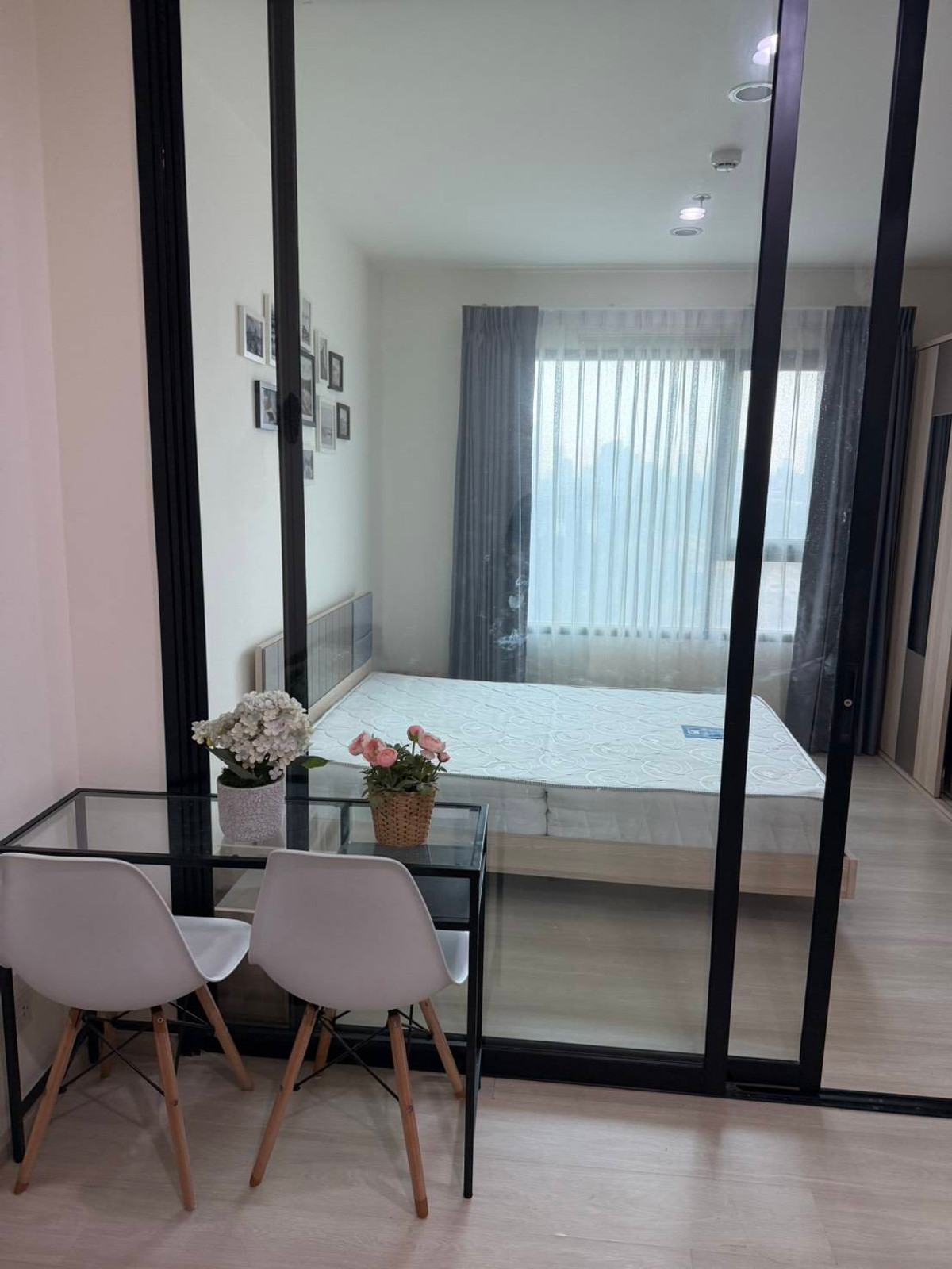 For RentCondoRama9, Petchburi, RCA : Beautiful room, good location Fully furnished, ready to move in ⭐For rent Life Asoke (Life Asoke)