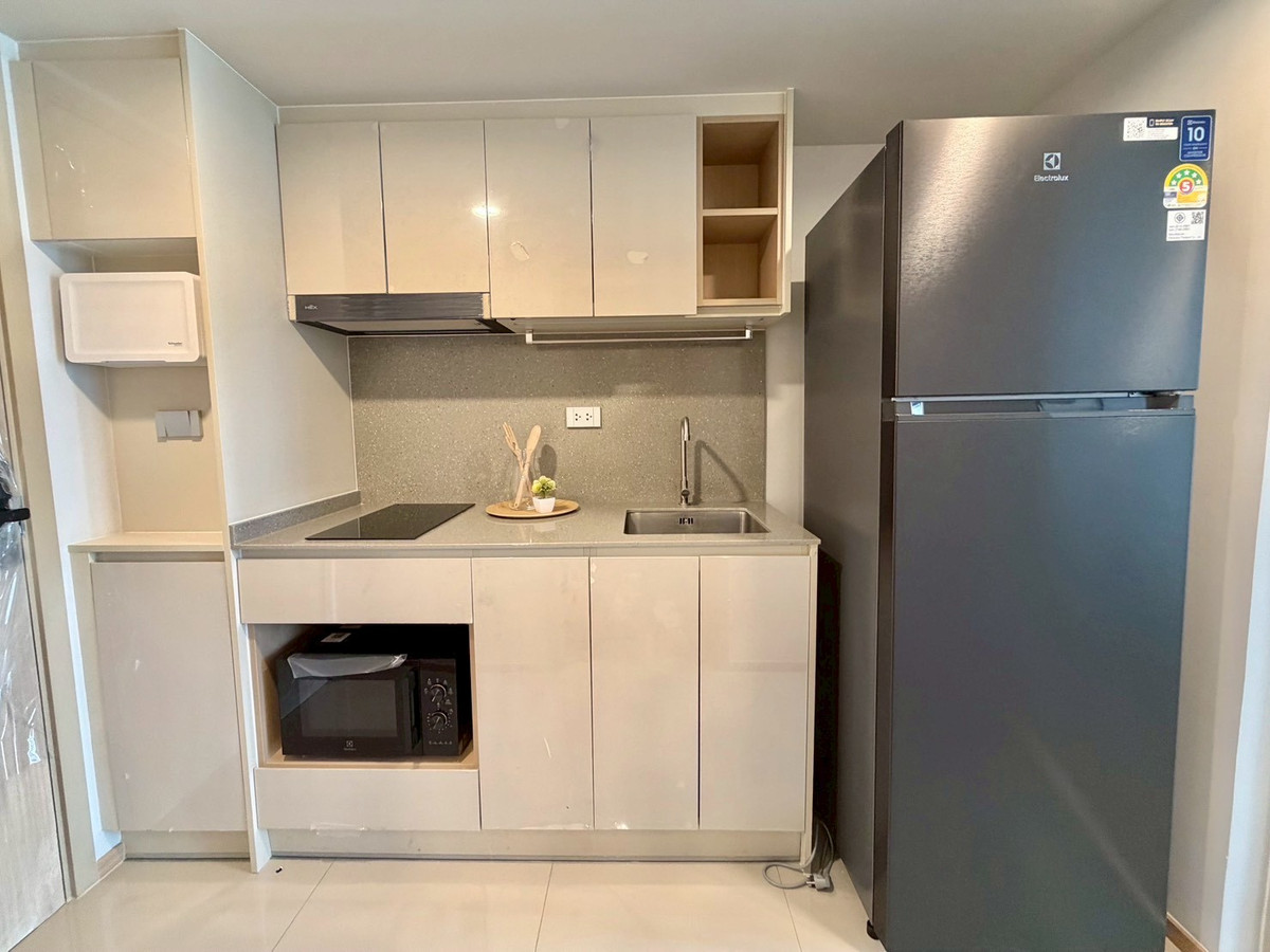 For RentCondoSiam Paragon ,Chulalongkorn,Samyan : Beautifully decorated room for rent in Chula zone, ready to move in immediately. Hurry before the room is full!!!!
