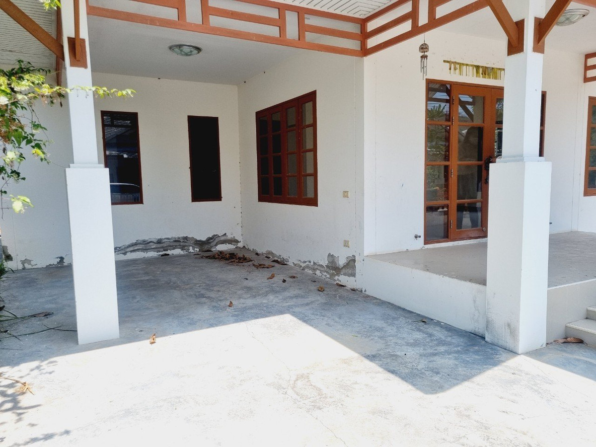 ขายบ้านหัวหิน ประจวบคีรีขันธ์ : ขายบ้านเดี่ยวหมู่บ้านภูตะวัน หัวหิน ประจวบคีรีขันธ์ พื้นที่ขนาดใหญ่ 73 ตร.ว.  ราคาพิเศษทำเลดี ภายในสภาพดี