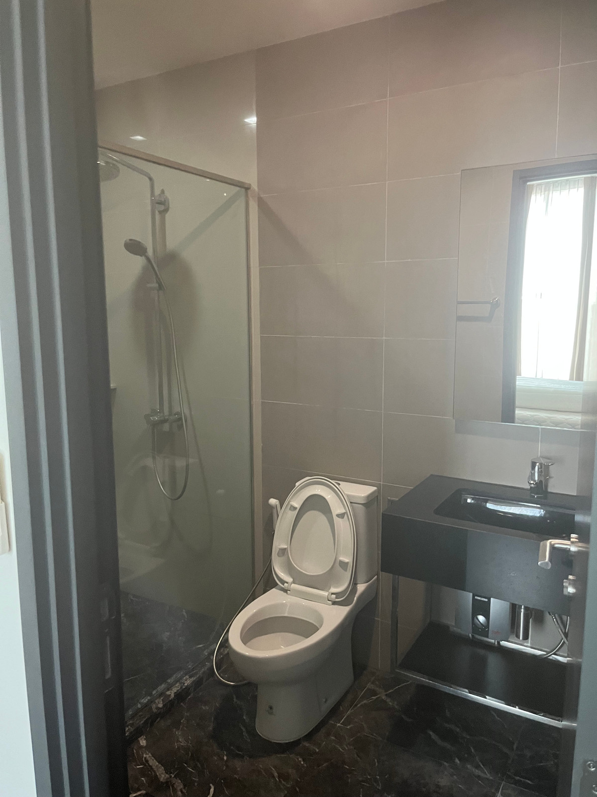 ให้เช่าคอนโดสุขุมวิท อโศก ทองหล่อ : For Rent CondoEdge Sukhumvit 23 Fully furnished (S15-10818)