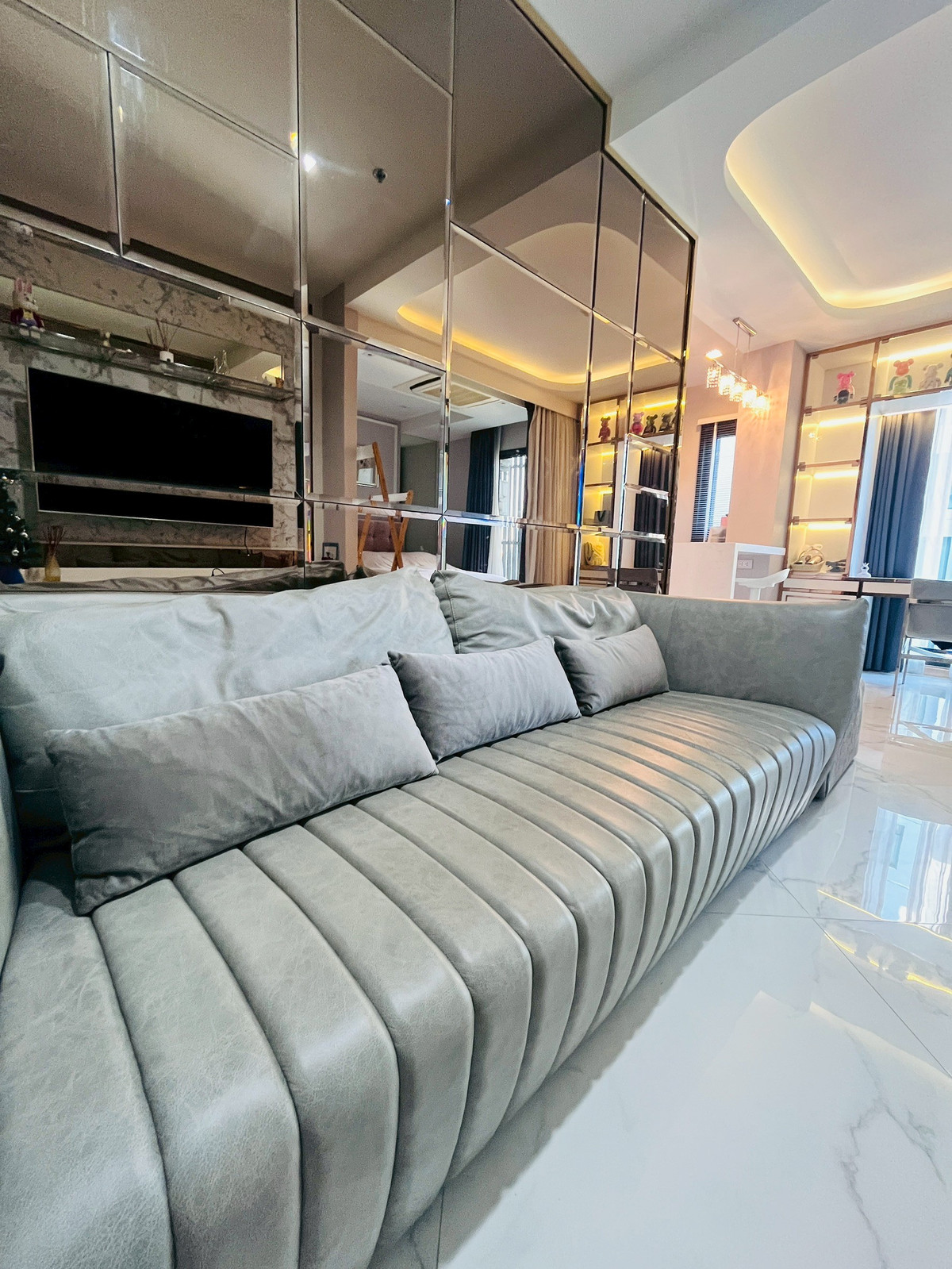 ให้เช่าคอนโดสุขุมวิท อโศก ทองหล่อ :  ปล่อยเช่าคอนโด Rhythm 36-38 พร้อมอยู่ ใจกลางสุขุมวิท 25000 บาท