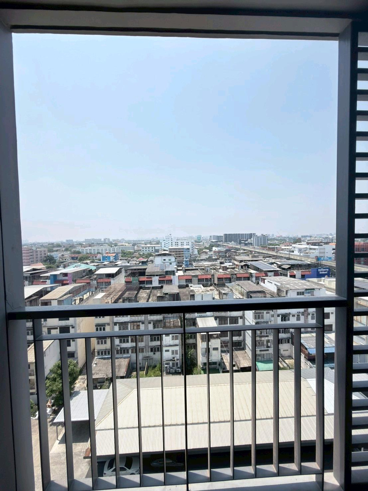 ให้เช่าคอนโดวิภาวดี ดอนเมือง หลักสี่ : 📣ให้เช่าคอนโดไนท์บริดจ์ สกายซิตี้ สะพานใหม🏢 ติดBTS🚄สายหยุด 0 M. 1Bed plus ปรับปรุงใหม่ พร้อมเฟอร์นิเจอร์และเครื่องใช้ไฟฟ้าครบครัน ราคา 13,000/เดือน‼️