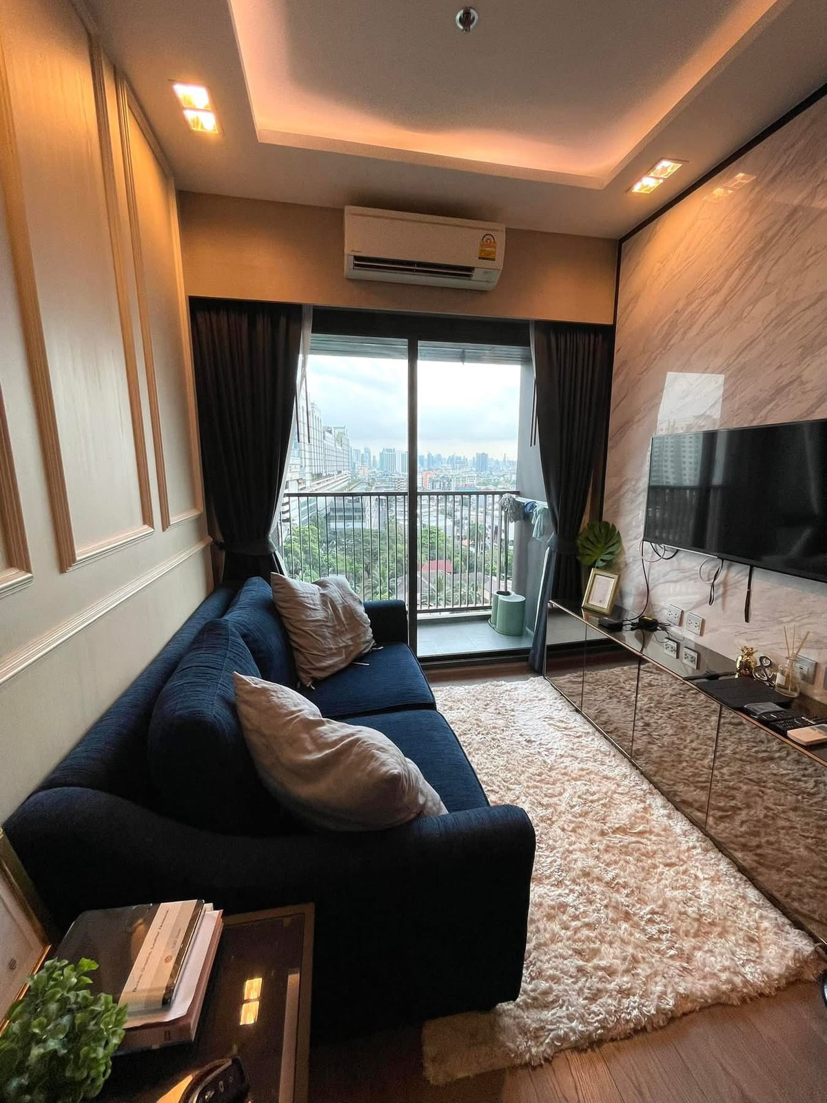 For SaleCondoLadprao, Central Ladprao : +++Urgent sale!! Whizdom avenue ratchada-ladprao** 1 bedroom, 1 bathroom, size 34.76 sq m., fully furnished, ready to move in+++