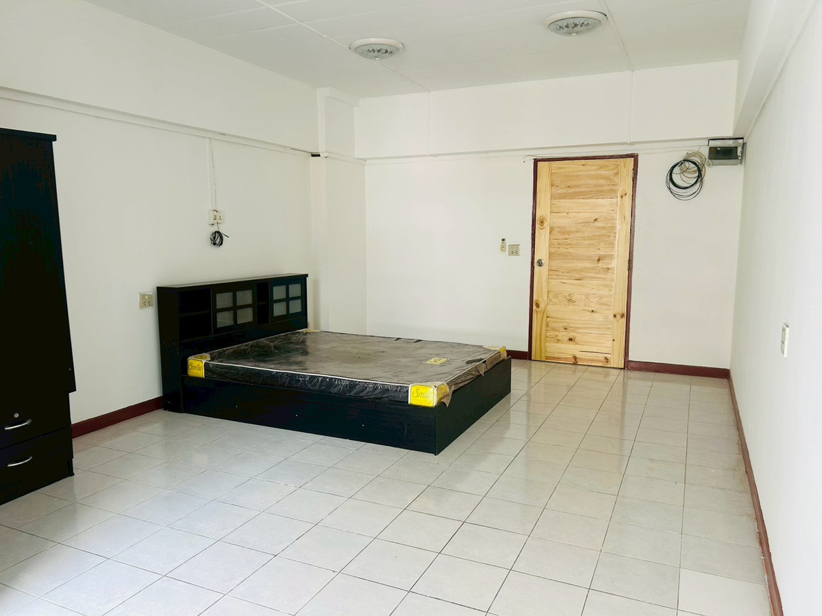 ขายคอนโดบางซื่อ วงศ์สว่าง เตาปูน : 97615 - ขาย คอนโดวงศ์สว่างเพลส ซ.กรุงเทพนนท์ 38 บางซื่อ