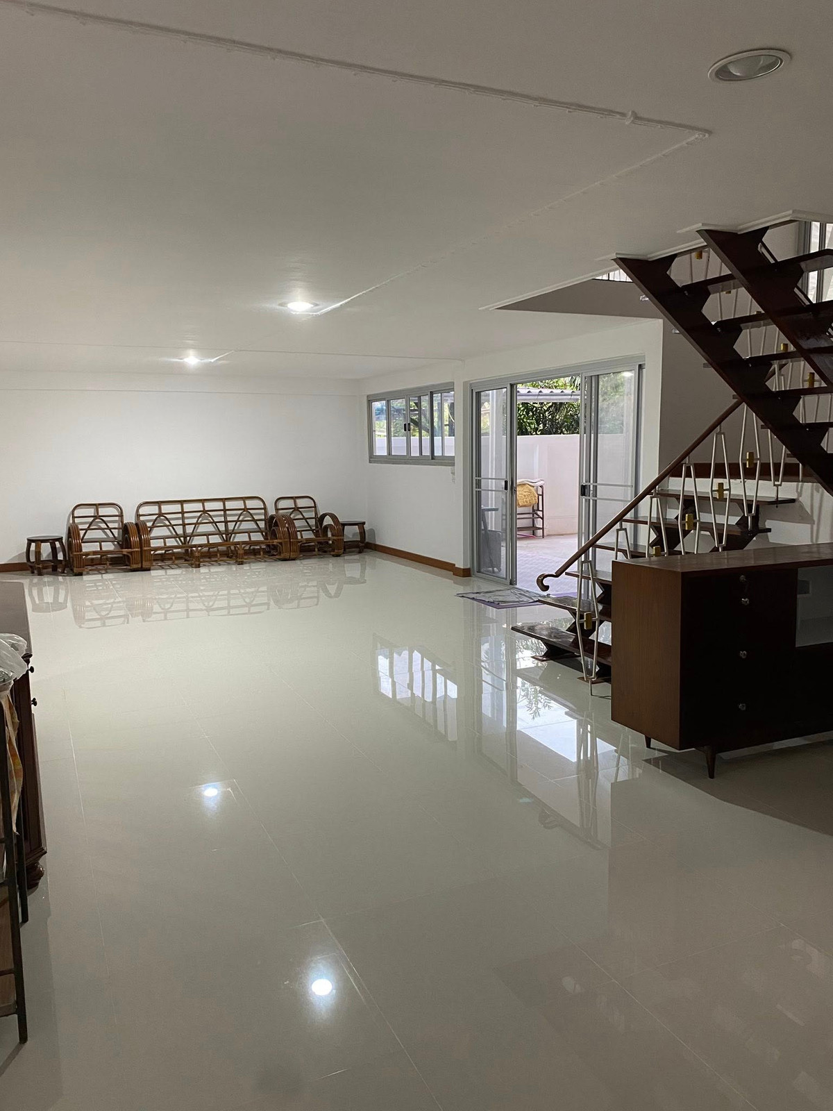 ให้เช่าบ้านโชคชัย4 ลาดพร้าว71 : #E301 🎉010469 ให้เช่าบ้าน Soi Lat Phrao 29