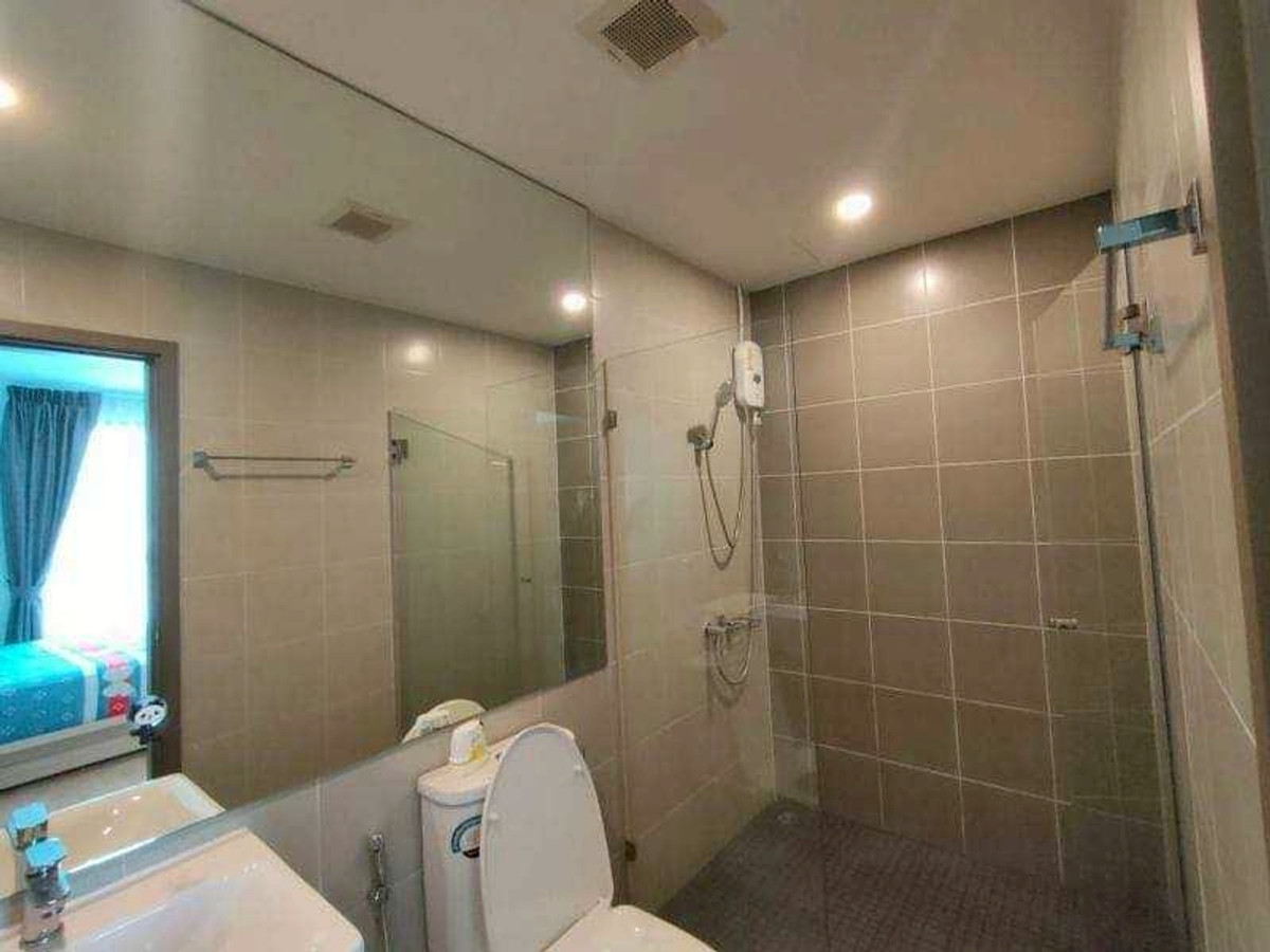 For RentCondoBangna, Bearing, Lasalle : ✨ Rare 2BR Unit Available – Minimal, Cozy & Move-in Ready! 🏙️ Ideo O2 | Near BTS Bang Na (600 m.)  💥 Hard to find unit – don’t miss out!