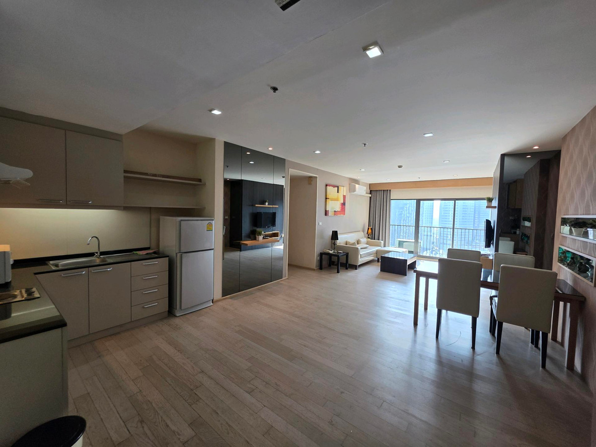 ให้เช่าคอนโดสุขุมวิท อโศก ทองหล่อ : Noble Remix📍 Rare Item!
 88 ตร.ม. ใจกลางทองหล่อ  