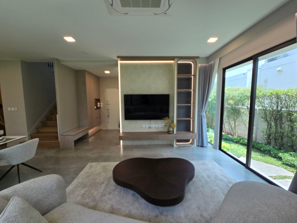 ให้เช่าบ้านสมุทรปราการ สำโรง : Mantana Bangna Km.15 for rent