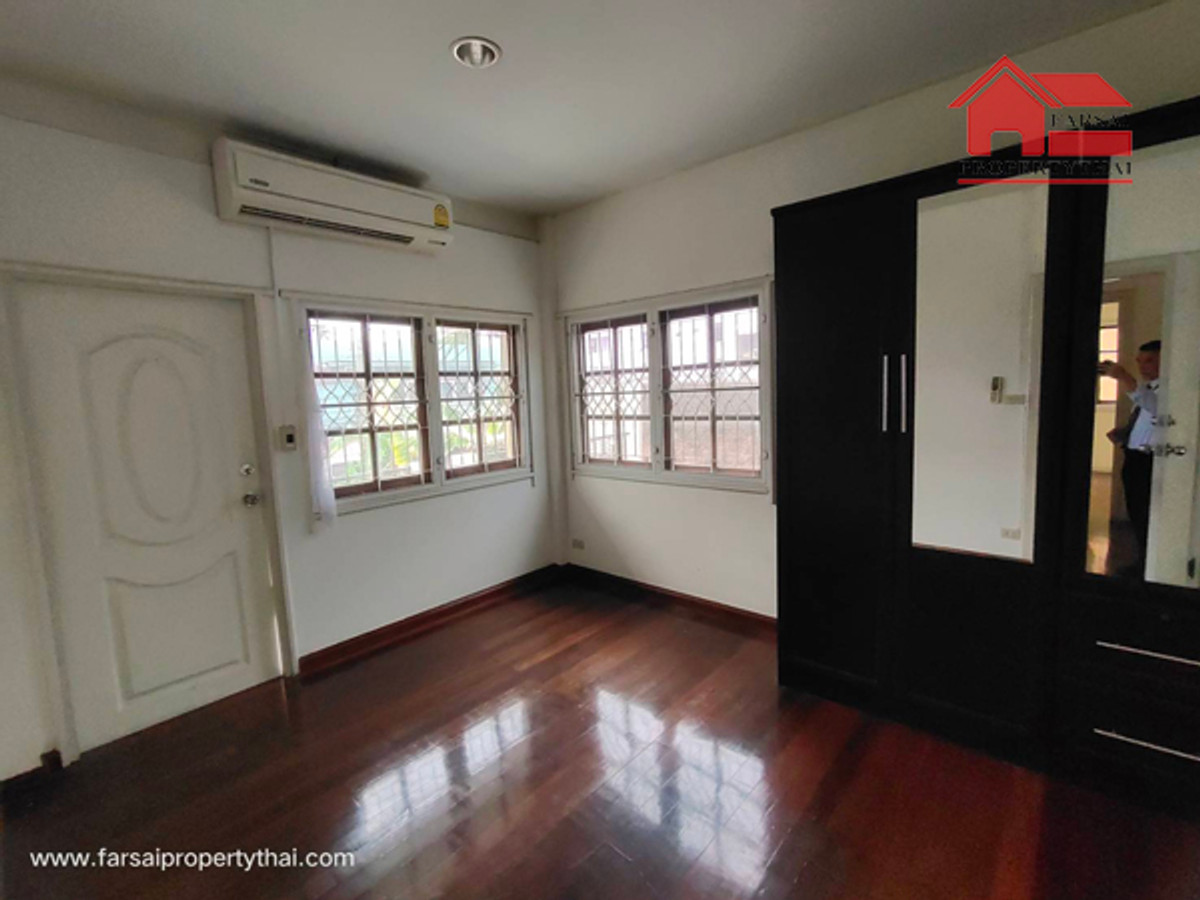 For RentHouseOnnut, Udomsuk : 2-storey detached house for rent, area 120 square meters, 4 bedrooms, 4 bathrooms, air conditioning, fully furnished, Sukhumvit Road 103, Soi Udomsuk, near Central Bangna, rental price 28,000 baht/month ( I want to work with you for a long time. 081-732-9