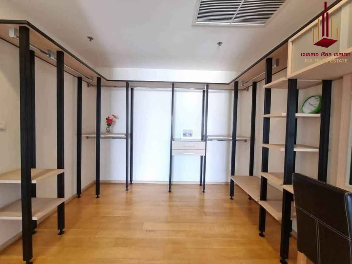 For RentCondoSukhumvit, Asoke, Thonglor : ✨ For Rent: Noble Remix Condo ✨ 💰 Only 55,000 THB/month