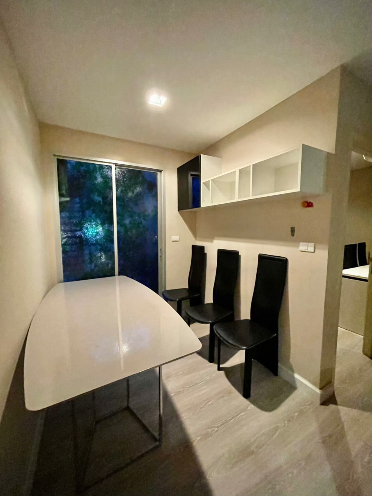 ให้เช่าคอนโดเกษตรศาสตร์ รัชโยธิน : ให้เช่า เมโทร ลักซ์ เกษตร 2ห้องนอน 2ห้องน้ำ วิวสระ ติด RS ใกล้ BTS เกษร, ม.เกษตร, ม.ศรีปทุม, ธกส**TEL/LINE: 0863649888 