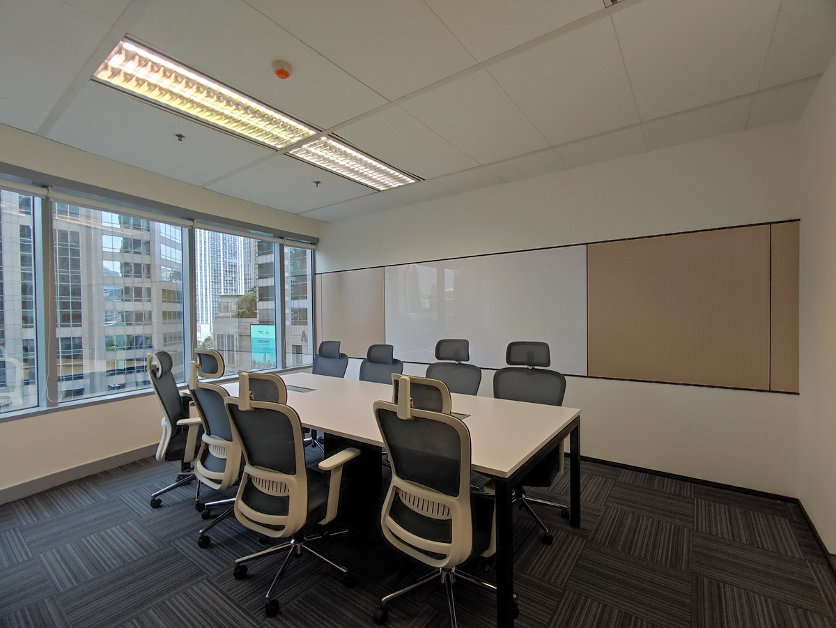 For RentOfficeWitthayu, Chidlom, Langsuan, Ploenchit : Office for rent, Ploenchit (Office For Rent), Capital Tower All Seasons Place building, office space size 100 - 1,300 square meters, price 990 baht/sq m, near BTS Ploenchit, Wireless Road, Lumpini, Chidlom, Pathumwan, Lang Suan 
 
