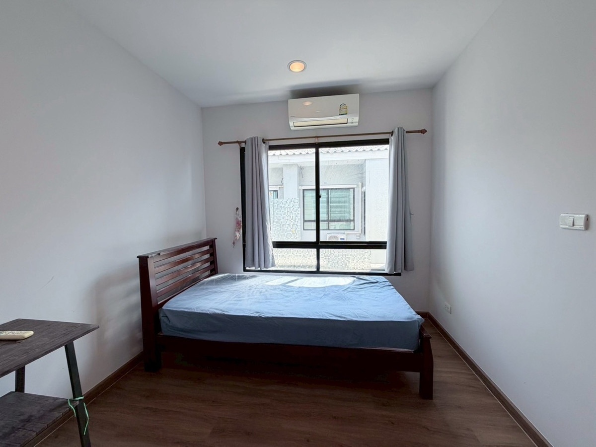 ให้เช่าทาวน์โฮมราษฎร์บูรณะ สุขสวัสดิ์ : 🏡 ปล่อยเช่าทาวน์โฮม 3 ชั้น | บ้านกลางเมือง สุขสวัสดิ์ ใกล้แยกพระประแดง
ทำเลดีมาก ติดถนนใหญ่ ใกล้ห้าง รถไฟฟ้ากำลังมา!