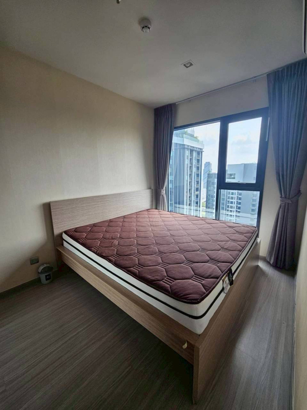 ให้เช่าคอนโดพระราม 9 เพชรบุรีตัดใหม่ RCA : ให้เช่า 📍 Life Asoke Hype 📍 เฟอร์นิเจอร์ และ เครื่องใช้ไฟฟ้าครบ ใกล้ Airport Link มักกะสัน