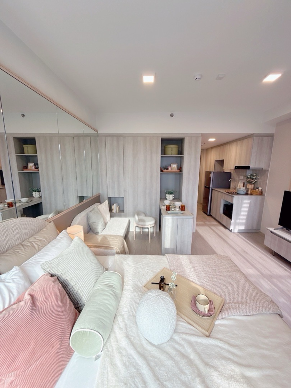 For SaleCondoKasetsart, Ratchayothin : 𝐂𝐎𝐁𝐄 Kaset Sripatum 𝐅𝐑𝐄𝐄 down payment 𝐎 baht, installments 𝟗,𝟓𝟎𝟎/month, new room from the project, best price.