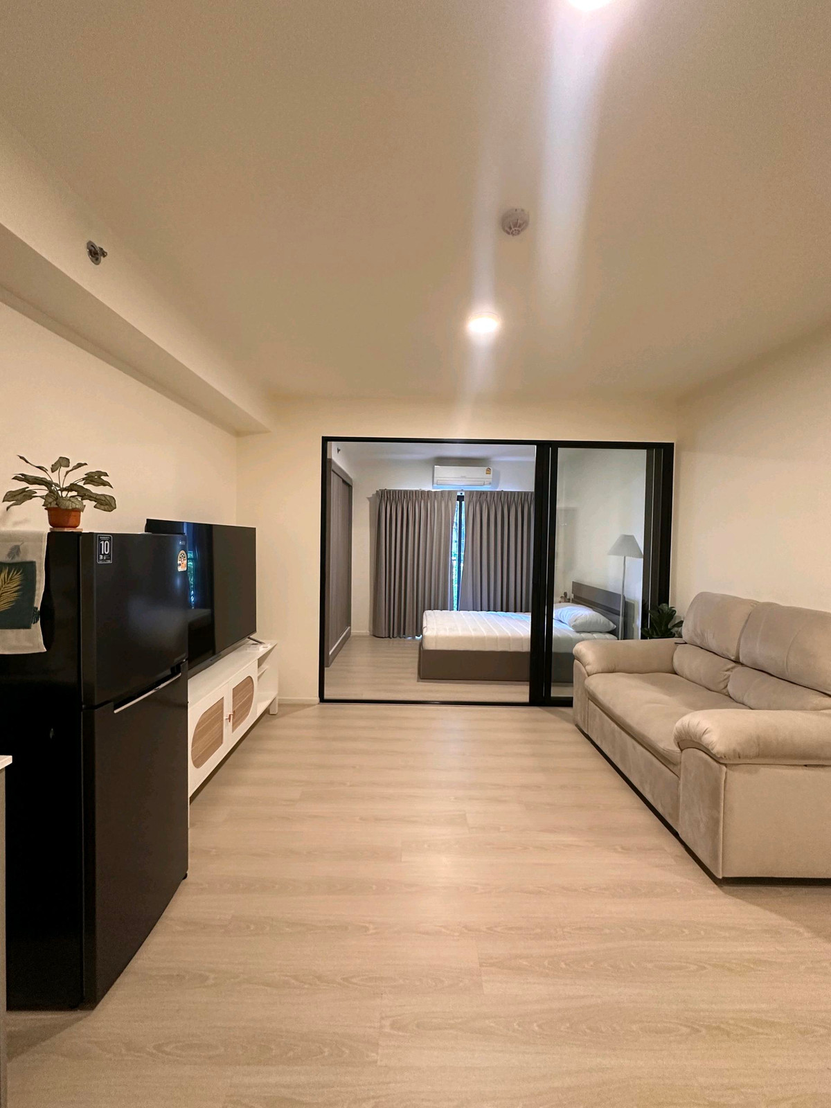 For RentCondoBangna, Bearing, Lasalle : For rent A Space Mega 2 / 34 sq m. 15,000 ready to move in.