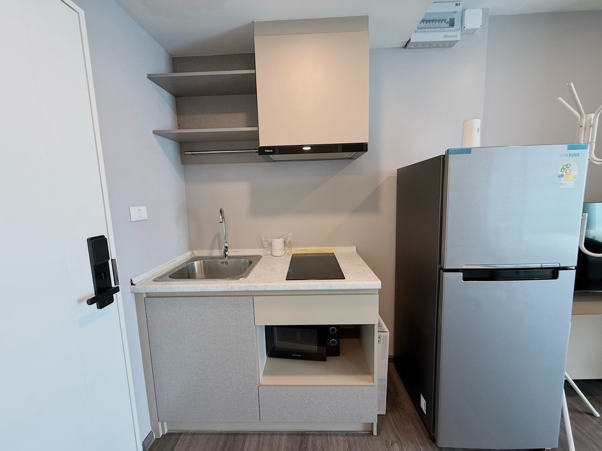 For RentCondoWongwianyai, Charoennakor : ⭐️ Flexi Sathon - Charoennakhon ⭐️ Room size 25 sq m., 8th floor, beautifully decorated room, ready to move in.