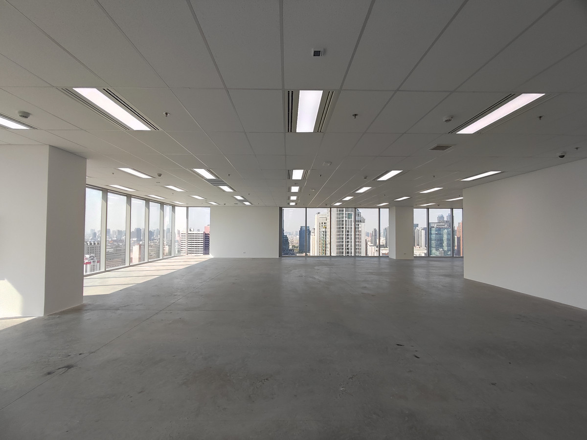 For RentOfficeSukhumvit, Asoke, Thonglor : Office for rent, Sukhumvit Nana (Office For Rent), JLK Tower Building (JLK Tower Office Building), office space size 116 - 1,693 square meters, price 950 baht/sq m., near BTS Nana, Watthana, Sukhumvit, Asoke, Ploenchit 
 
