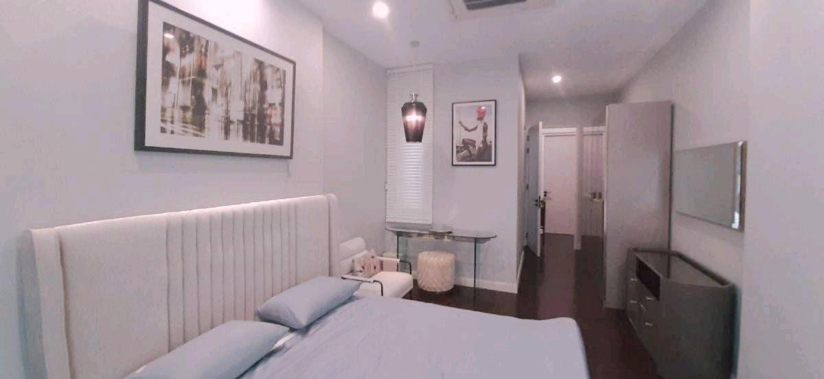 For RentHouseYothinpattana,CDC : Luxury 3-story house, 8 bedrooms, fully furnished, beautifully decorated, for rent in Yothin Phatthana-Ramindra area, near Crystal Design Center (CDC), only 2.3 km.