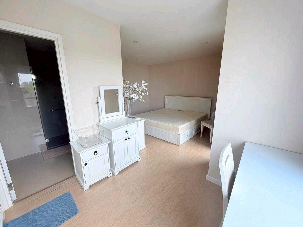 ขายทาวน์โฮมนวมินทร์ รามอินทรา : ขายทาวน์โฮม 3 ชั้น พาทิโอ วัชรพล-รามอินทรา เหมาะสำหรับอยู่อาศัย หรือทำโฮมออฟฟิศ (N.2061)