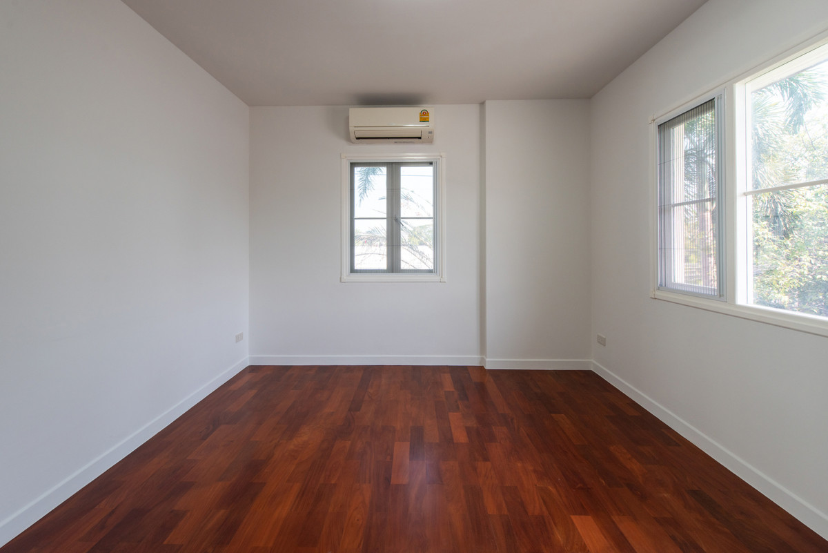 ขายบ้านลาดกระบัง สุวรรณภูมิ : 139.5ตรว 4นอน5น้ำ3จอด บ้านเดี่ยว 2 ชั้น ลดาวัลย์ สุขุมวิท 103 ถนนเฉลิมพระเกียรติ ร9 