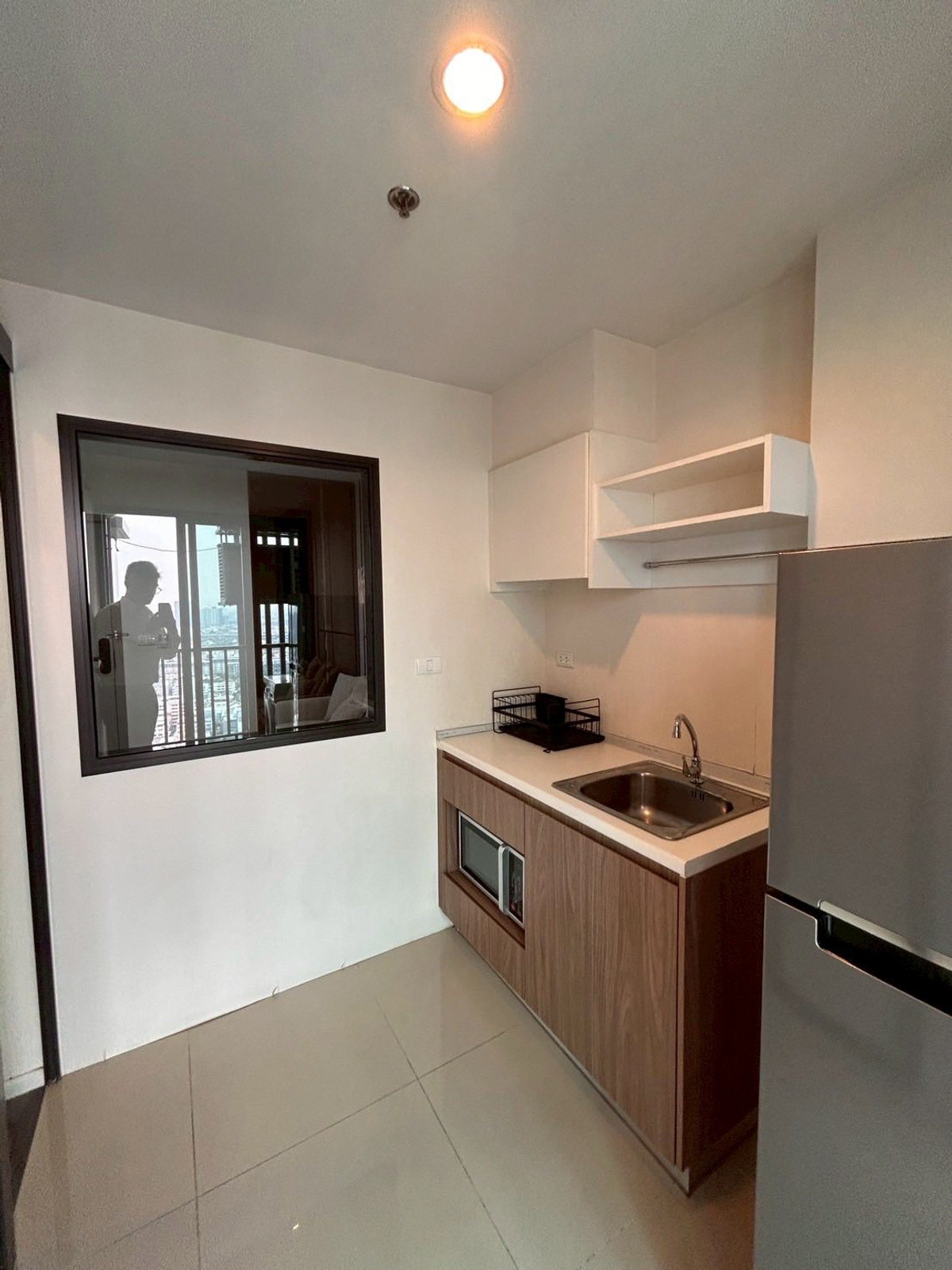 ให้เช่าคอนโดบางซื่อ วงศ์สว่าง เตาปูน : 🔥🔥 ให้เช่า The Stage Taopoon Interchange 🔥🔥  📍 เตาปูน (ใกล้ MRT เตาปูน สายสีน้ำเงินและสายสีม่วง)  🛏 1 ห้องนอน 1 ห้องน้ำ 📐 ขนาด 34 ตร.ม. | ชั้น 34 วิวเมือง + วิวแม่น้ำ