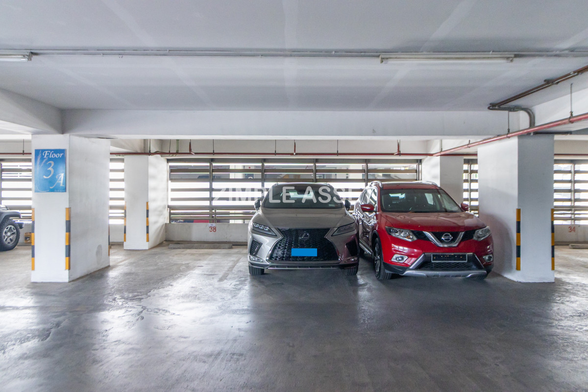 For RentSukhumvit, Asoke, Thonglor : Line ID: @zimple_asset Luxury aprtment in center of sukhumvit. Offering premium facilities for an elevated living experience. Surrounded by leading shopping malls in a prime location.