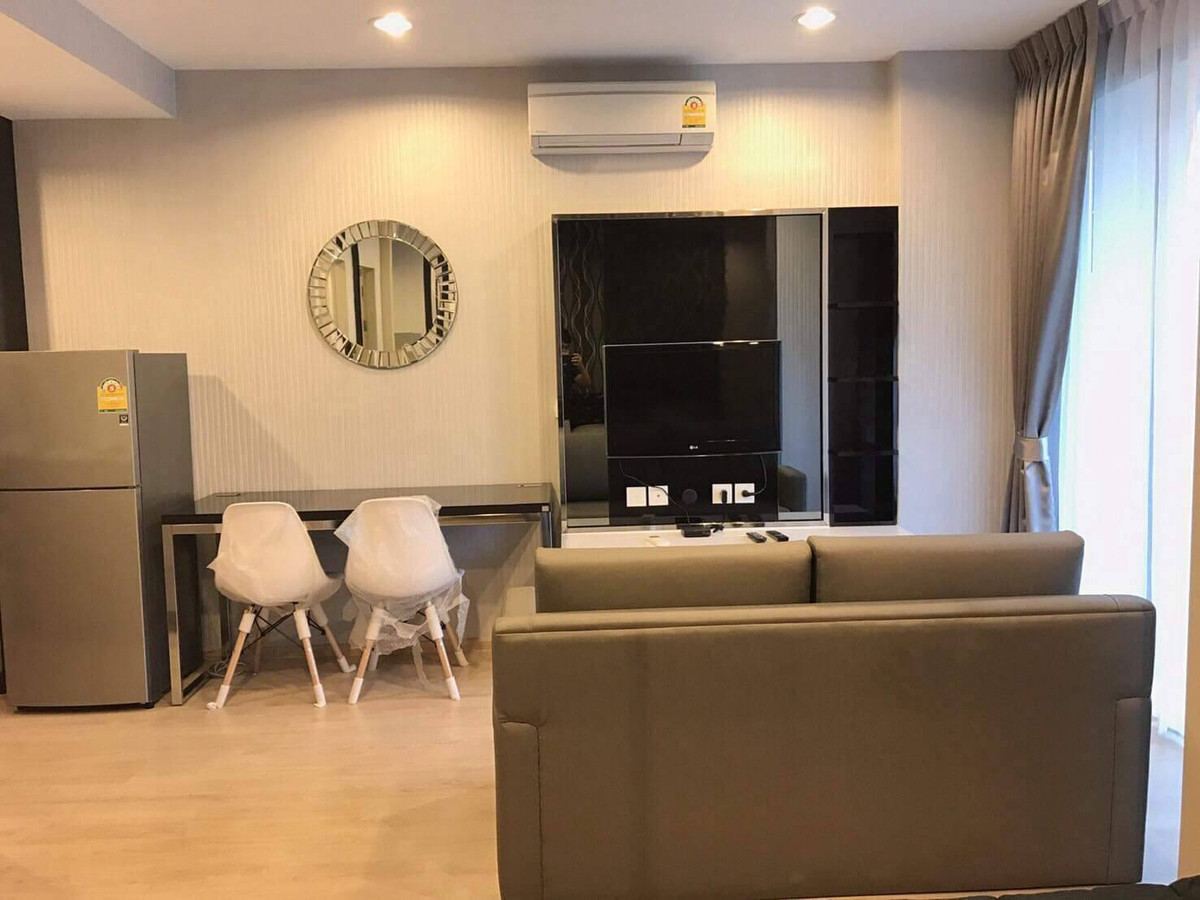 For RentCondoRatchathewi,Phayathai : Ideo Q Ratchathewi【𝐑𝐄𝐍𝐓】🔥A smart look, perfect for stylish individuals. Sleek elements, unique design.🔥 Contact Line ID: @hacondo