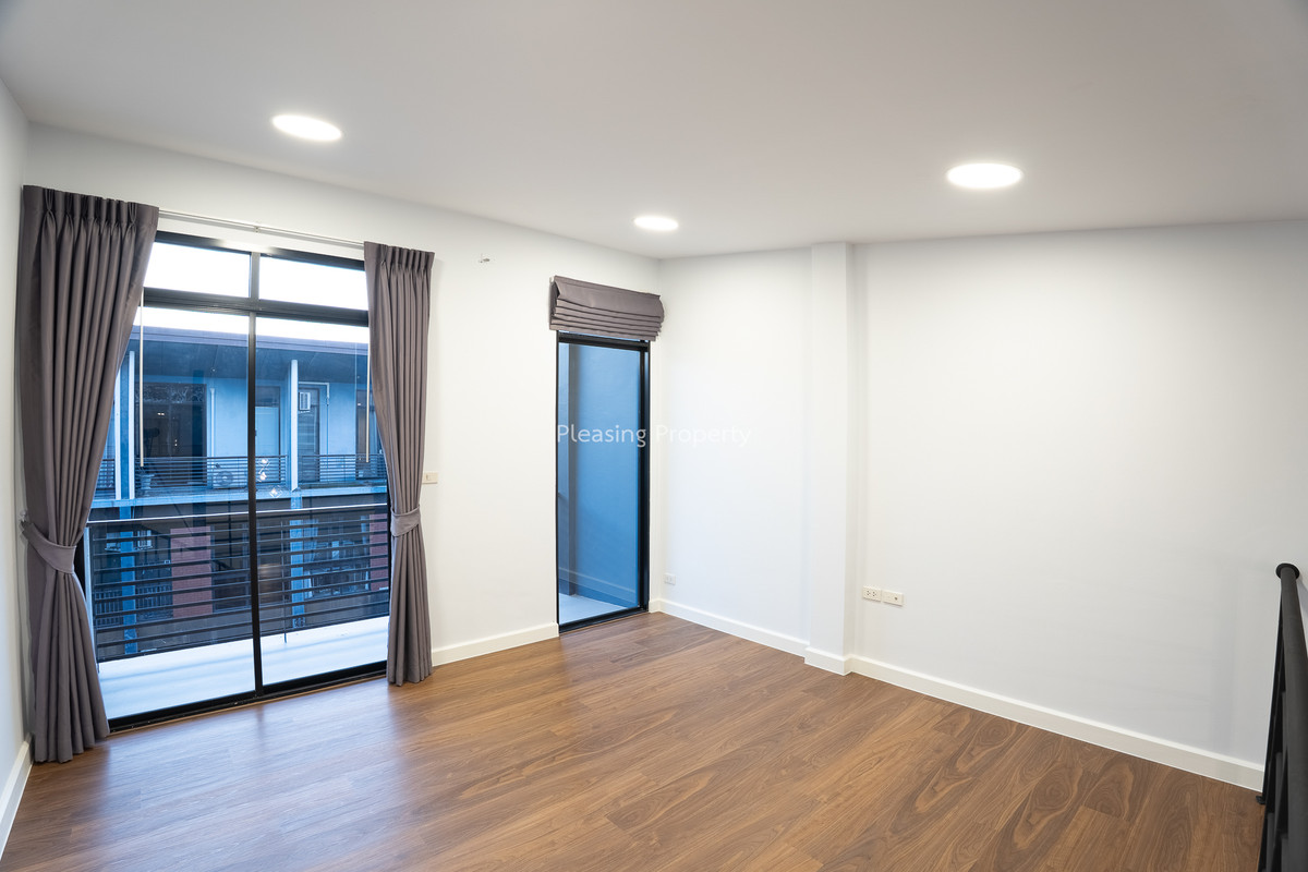 For SaleHome OfficeChaengwatana, Muangthong : Home Office Chaengwattana, newly renovated, ready to move in + start a business