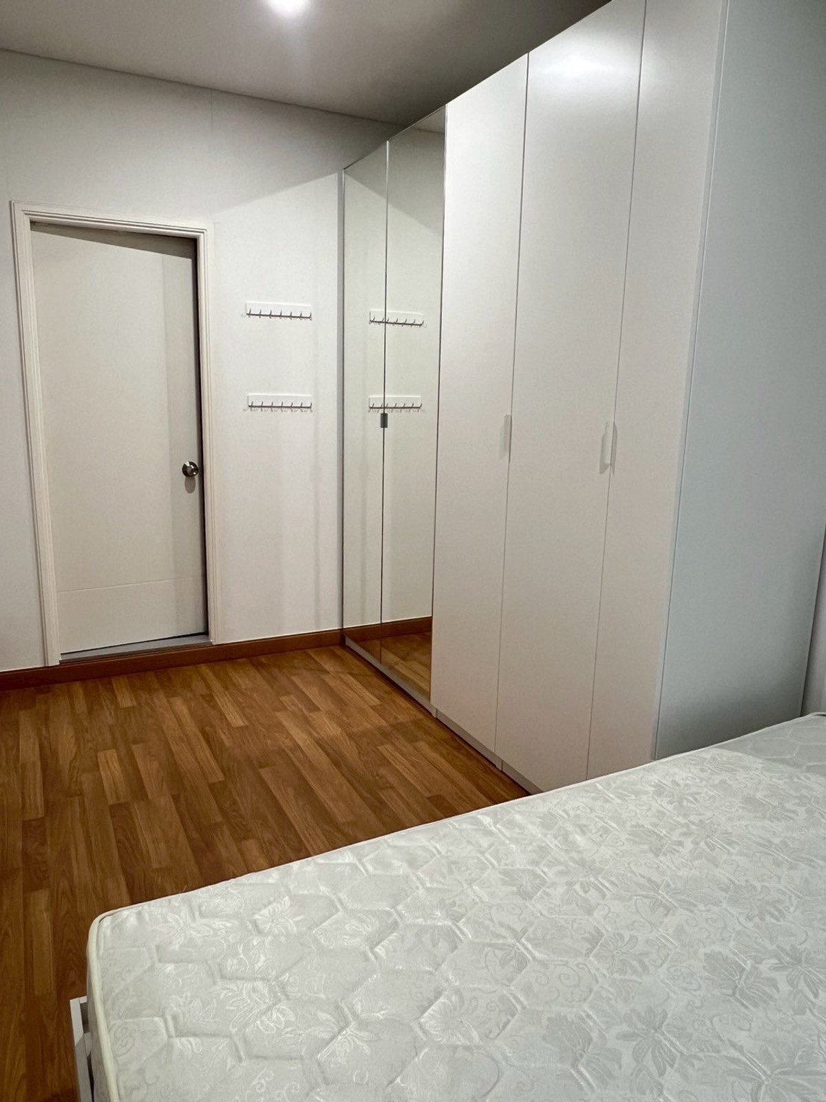 ให้เช่าคอนโดพระราม 3 สาธุประดิษฐ์ : ให้เช่า Lumpini Place Rama 3-Riverview เช่าระยะสั้นได้! 6 เดือนก็ราคาเดิม ห้องแต่งครบชั้นสูง ลุมพินี พระราม 3