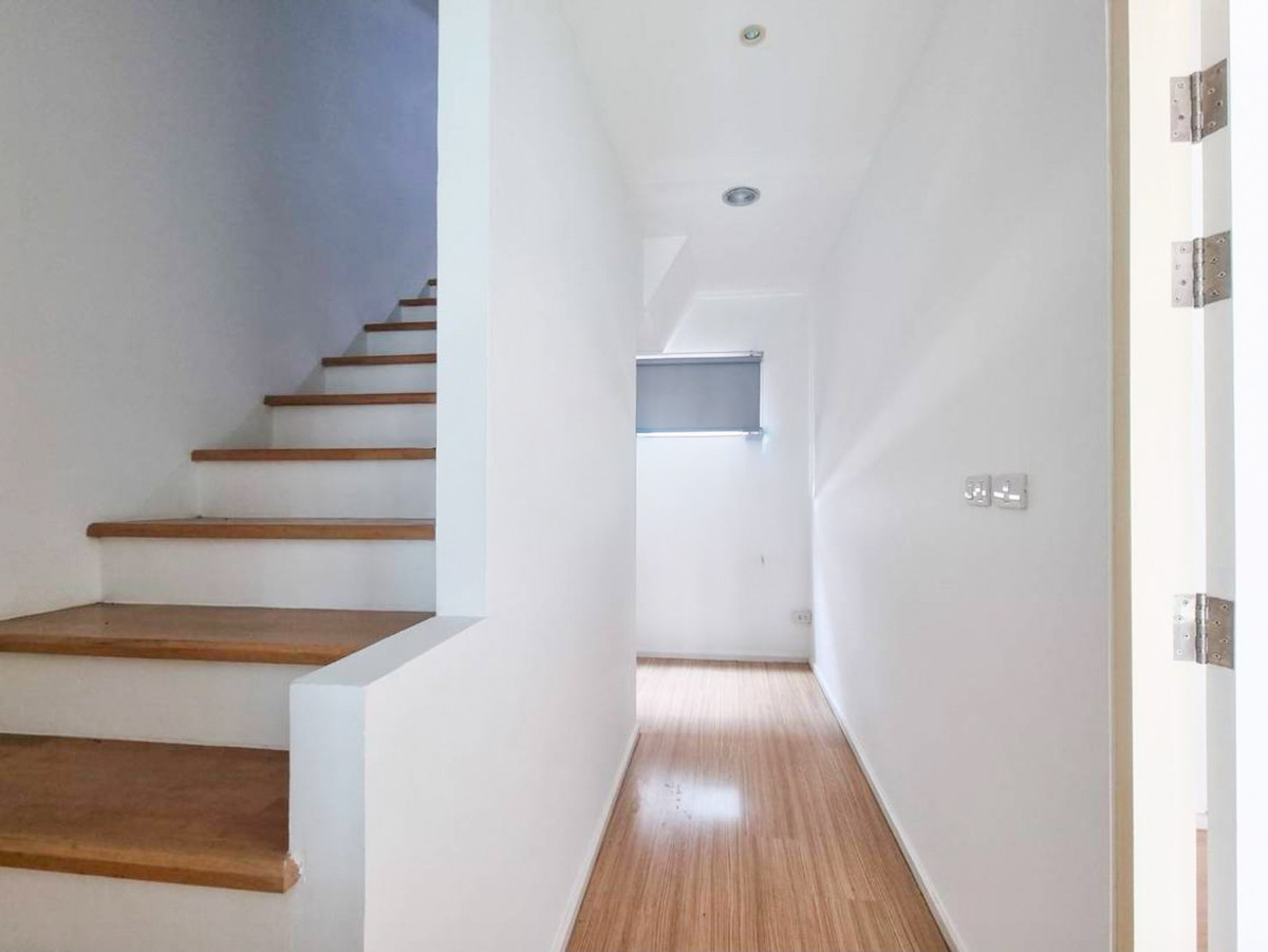 ให้เช่าทาวน์โฮมรามคำแหง หัวหมาก : ทาวน์โฮมให้เช่าใกล้ MRT สีส้ม รามคำแหง เชื่อมต่อได้ทั้งเส้น เลียบทางด่วน - รามคำแหง - พระราม 9 