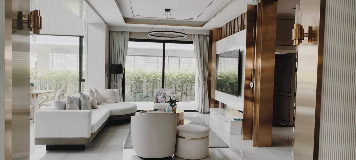 ขายบ้านพัฒนาการ ศรีนครินทร์ : ✨ขายบ้านหรู 3 ชั้น โครงการGrand Bangkok Boulevard East Rama 9 หน้าบ้านไม่ชนใคร