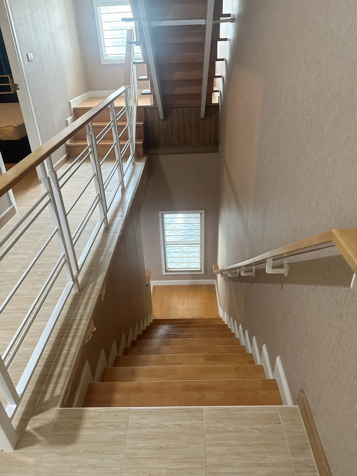 ให้เช่าทาวน์โฮมแจ้งวัฒนะ เมืองทอง : 💥ให้เช่าทาวน์โฮม 3 ชั้น เดอะ แพลนท์ ซิตี้ แจ้งวัฒนะ ข้างอิมแพค ติดทางด่วน💥