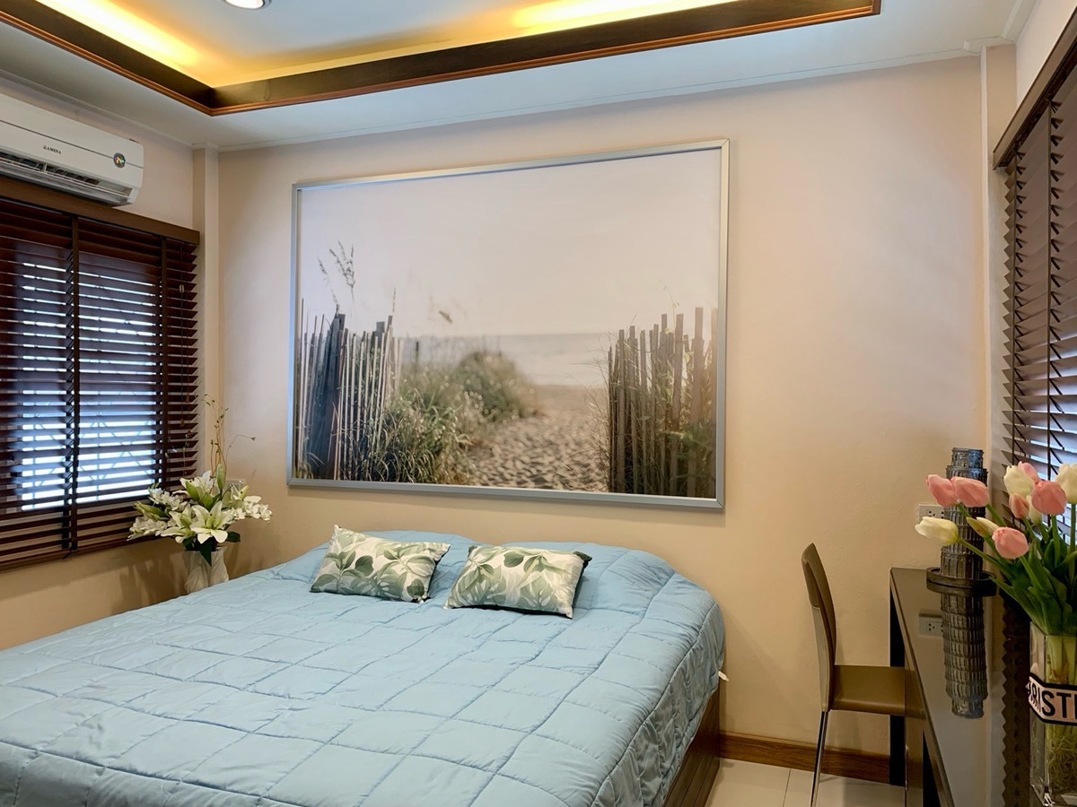 ให้เช่าบ้านพัฒนาการ ศรีนครินทร์ : RH034226 Detached house 3-beds for rent at Krung Thep Kritha area close to Airport Link Ban Thap Chang