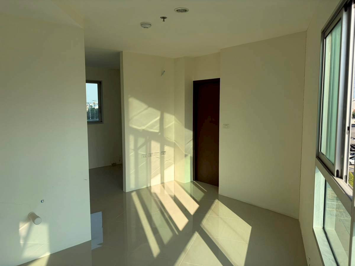 ขายคอนโดพัฒนาการ ศรีนครินทร์ : ✅ S-ASK126 ✅ Line : @p2nproperty