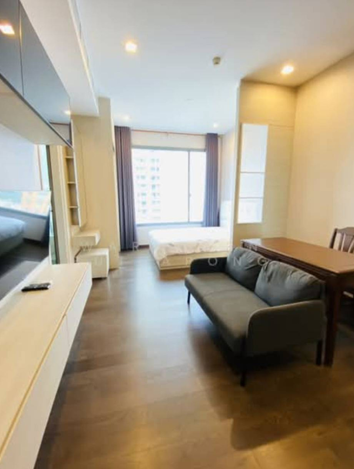 ให้เช่าคอนโดพระราม 9 เพชรบุรีตัดใหม่ RCA : ให้เช่าคอนโด Q Asoke   ห้องสตูดิโอ